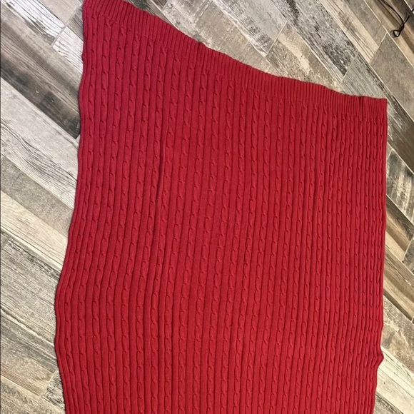 Polo Ralph Lauren Cable Knit Sweater Blanket Red 69x48 Inches - Picture 2 of 3